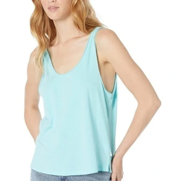 NWT UGG Coralynn Tank in Pale Blue - Picture 1 of 4